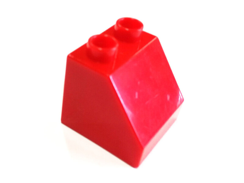 L-W Toys Junior Kostka 1x2 zkosená červená